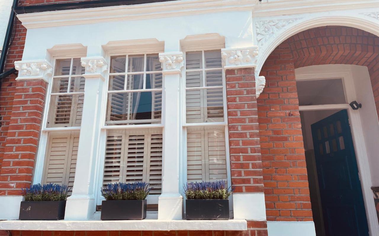 Homely 2 Levels Flat W Private Garden Апартаменты Лондон